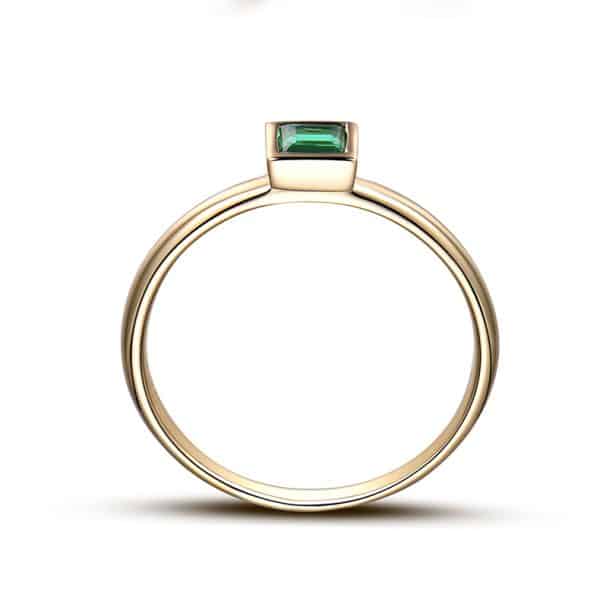 Tiaria 9K Glittering Emerald Ring 1